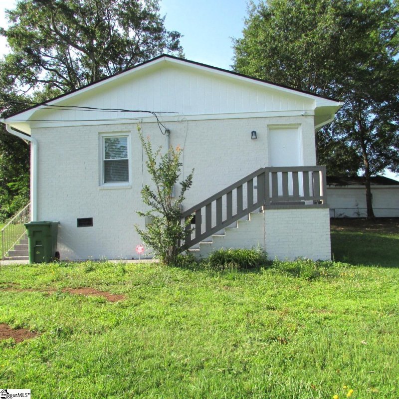 Property image 3 at 100 Drury Lane, Mauldin, SC 29662