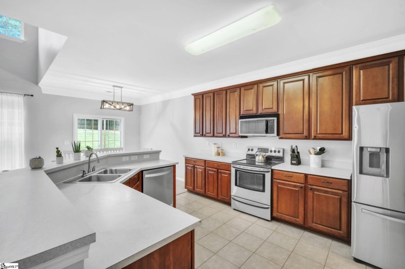 Property image 4 at 103 Groveview Trail, Mauldin, SC 29662