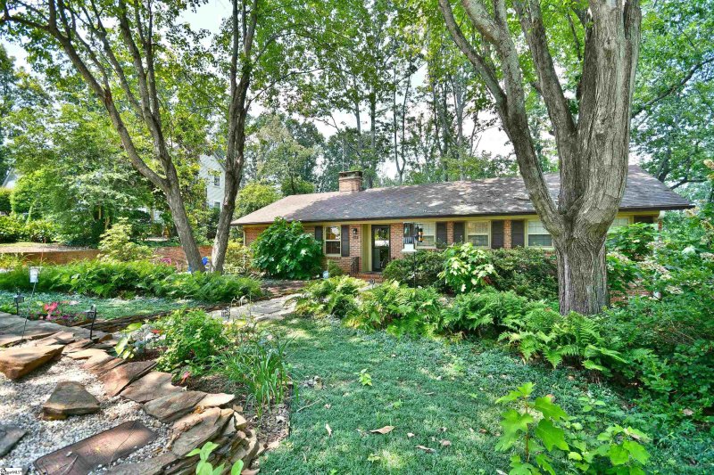 Property image 4 at 217 Blue Ridge Drive, Greer, SC 29651