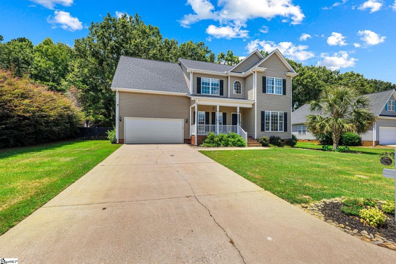 Property image 3 at 204 Kaplan Court, Simpsonville, SC 29681