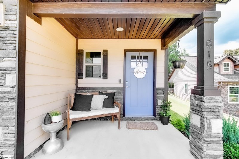 Property image 5 of 615 Hideaway Cove in Lake Emory, Inman, SC 29349