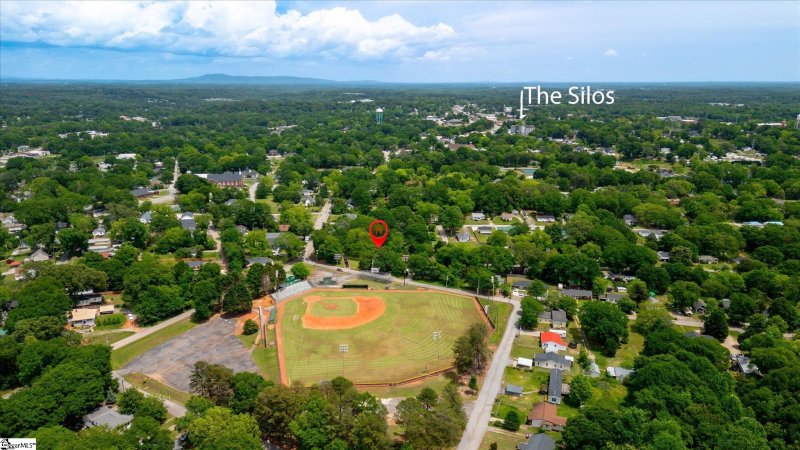 Property image 5 at 101 Nalley Street, Easley, SC 29640