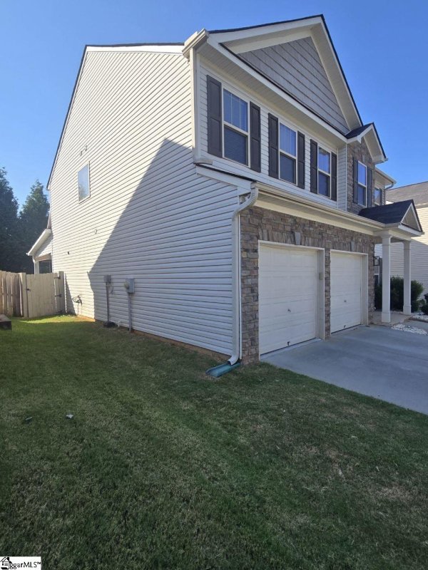 Property image 5 at 319 Barrett Chase Drive, Simpsonville, SC 29680