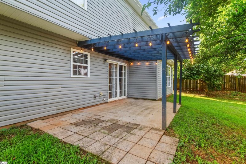 Property image 5 of 118 Moonshadow Court in Rogers Mill, Duncan, SC 29334