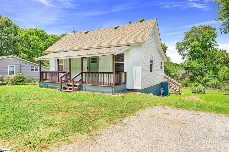 Woodside Mill, Greenville Community