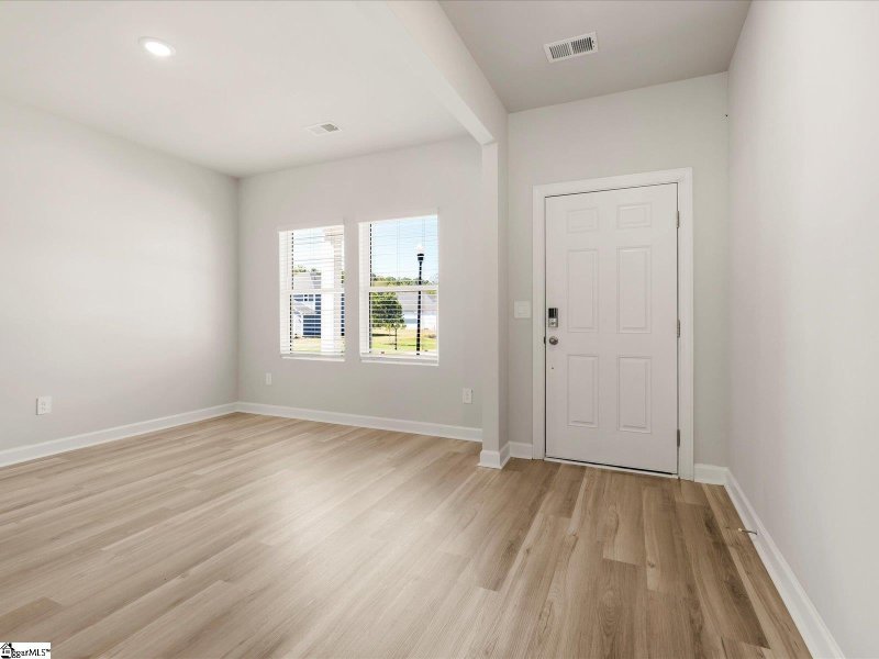 Property image 2 at 121 Tantalus Street, Gray Court, SC 29645