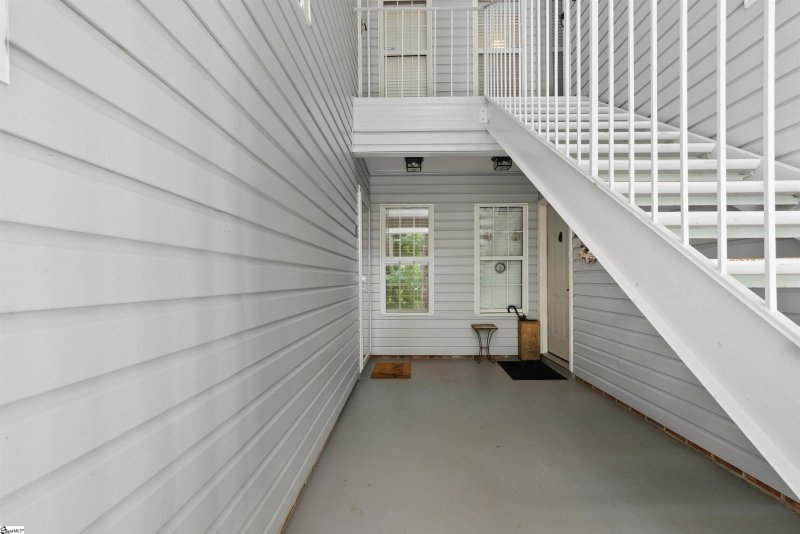 Property image 3 at 4614 Old Spartanburg Road, Taylors, SC 29687