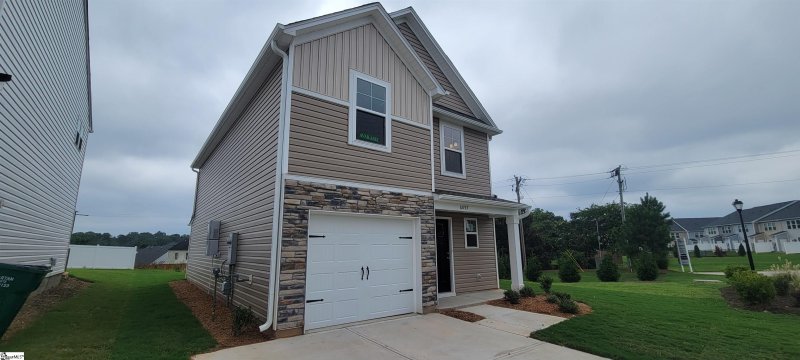 Property image 2 at 6097 Willutuck Drive, Boiling Springs, SC 29316