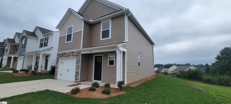 Property image 3 at 6097 Willutuck Drive, Boiling Springs, SC 29316