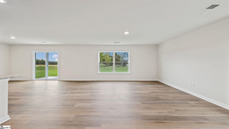 Property image 4 of 520 Cordgrass Road in Durbin Meadows, Fountain Inn, SC 29644