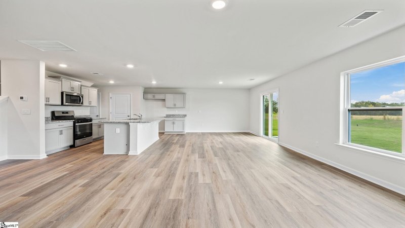 Property image 5 of 520 Cordgrass Road in Durbin Meadows, Fountain Inn, SC 29644