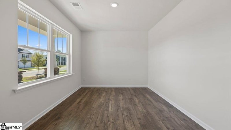 Property image 3 of 1045 Roleson Way in Hunters Ridge, Woodruff, SC 29388