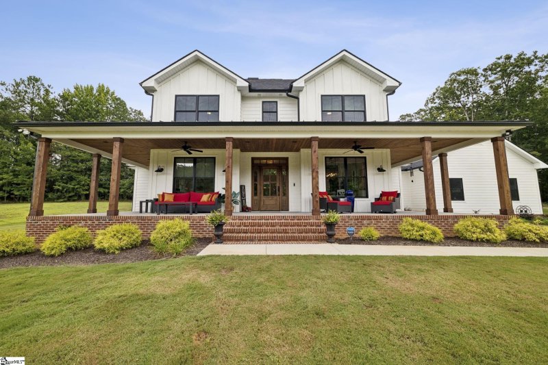 Property image 5 at 80 Stone Cottage Lane, Landrum, SC 29356