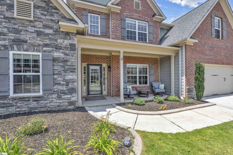 Property image 2 at 9 Raven Falls Lane, Simpsonville, SC 29681