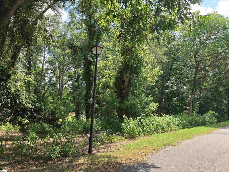 Property image 2 at 513 Quail Hollow Road, Anderson, SC 29621