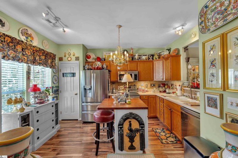 Property image 4 of 47 Heritage Oak Way in Oak Park, Simpsonville, SC 29681