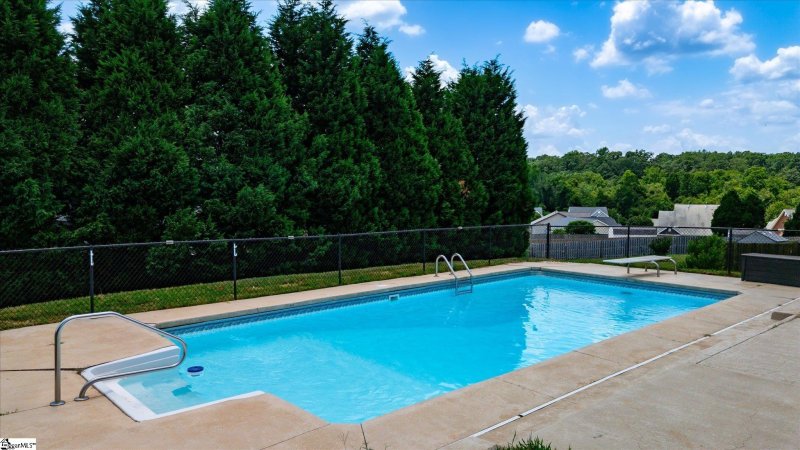 Property image 2 at 118 Corinth Drive, Piedmont, SC 29673