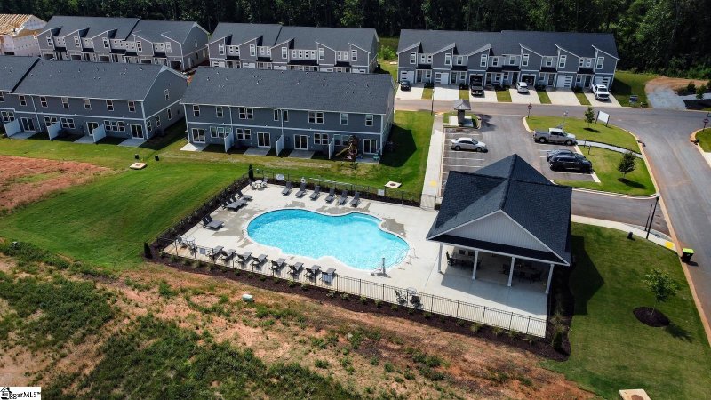 Property image 4 at 1298 Westgate Village Drive, Spartanburg, SC 29301