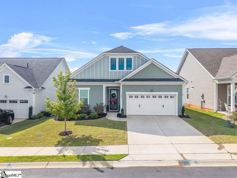 Property image 2 at 208 Novelty Drive, Greer, SC 29651