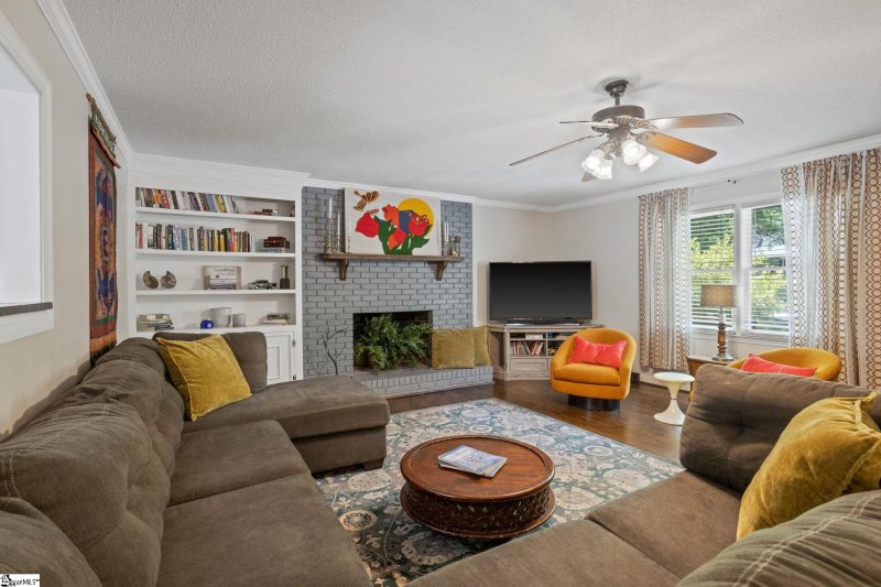 Property image 4 at 302 Willow Drive, Piedmont, SC 29673