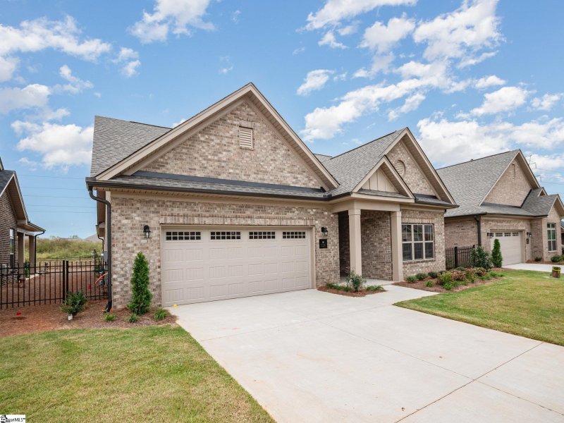 Property image 2 of 528 Lifescape Lane in Blaize Ridge, Greer, SC 29650