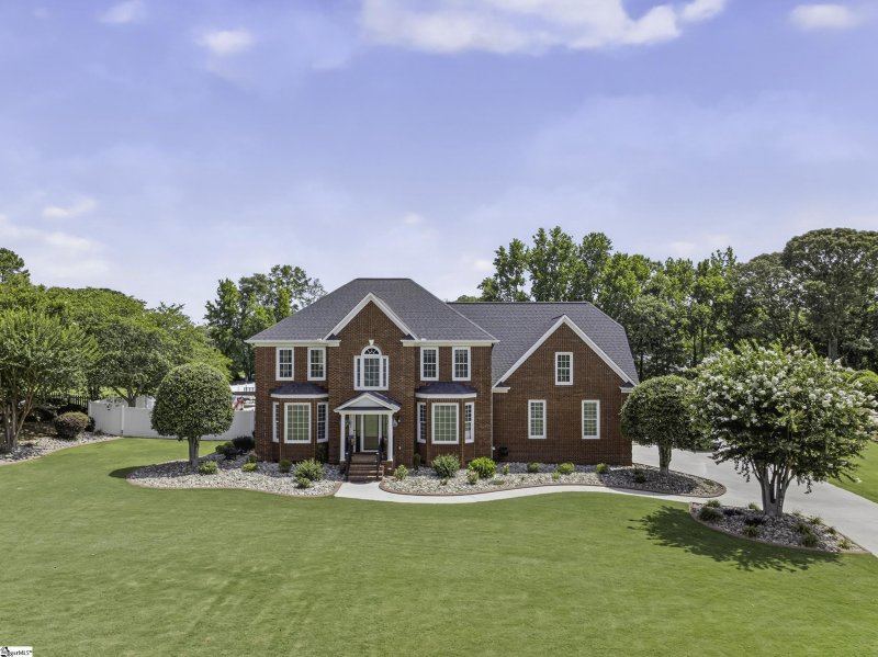 509 Wentworth Farm Circle