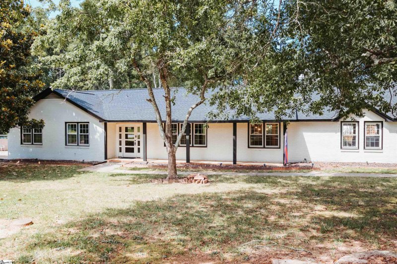 Property image 4 at 106 Stoneybrook Trail, Mauldin, SC 29662