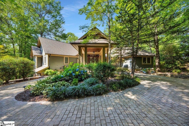 Property image 4 of 106 Fire Pink Way in The Cliffs at Glassy, Landrum, SC 29356