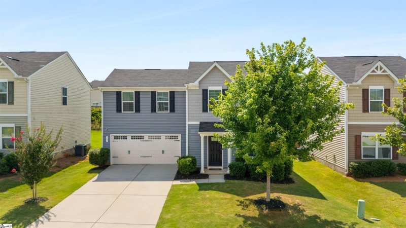 Property image 2 of 307 Maplestead Farms Court in Maplestead Farms, Greenville, SC 29617