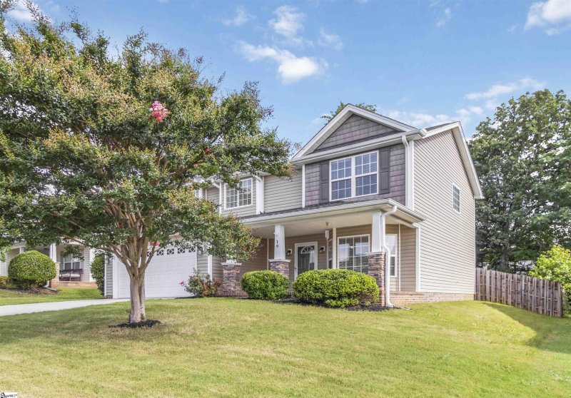 Property image 3 at 19 Tigris Way, Greenville, SC 29607
