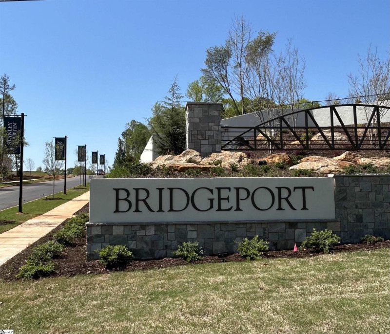 Property image 2 of 110 Battery Creek Drive in Bridgeport Place, Greenville, SC 29607