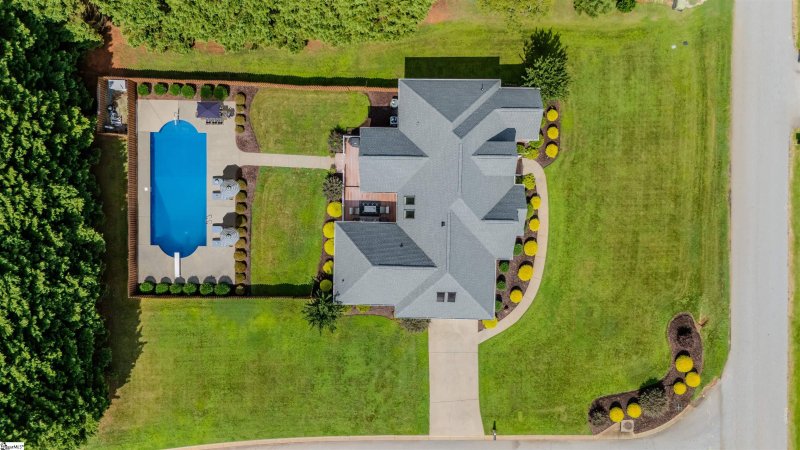 Property image 3 at 735 Brookdale Drive, Greer, SC 29651