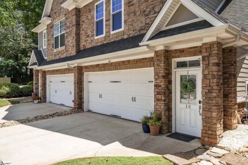 Property image 2 of 1 Edge Court in The Edge on North Main, Greenville, SC 29609