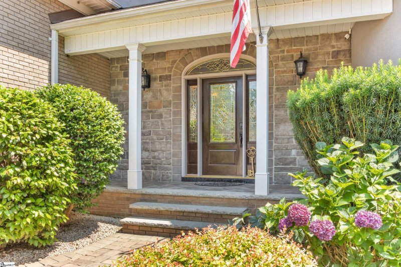 Property image 3 of 410 Anchorage Place in Lake Emory, Inman, SC 29349