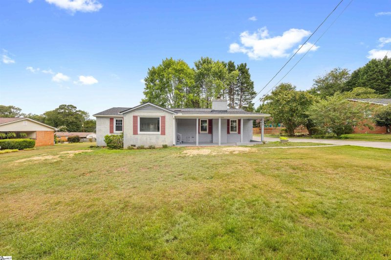 Property image 3 at 206 Sylvia Road, Easley, SC 29642