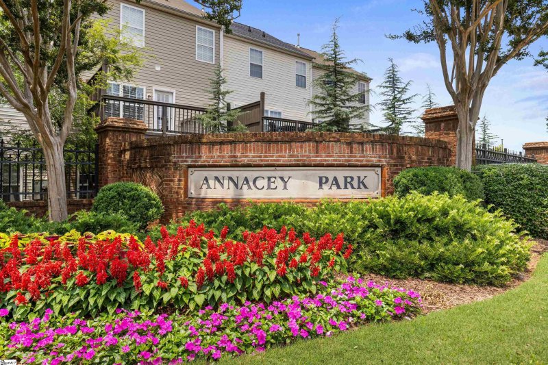 Property image 2 at 309 Savoy Court, Greenville, SC 29607