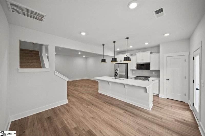 Property image 5 of 119 Zoey Way in Saluda Crossing, Piedmont, SC 29673