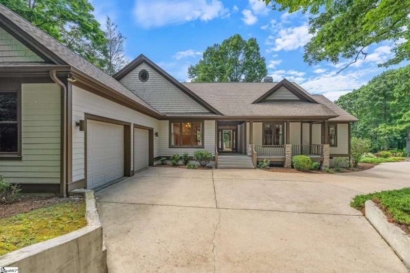 Property image 4 of 1 Northstar Lane in The Cliffs at Glassy, Landrum, SC 29356