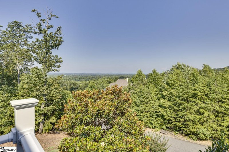 Property image 2 at 18 Glens Choice Court, Greenville, SC 29609