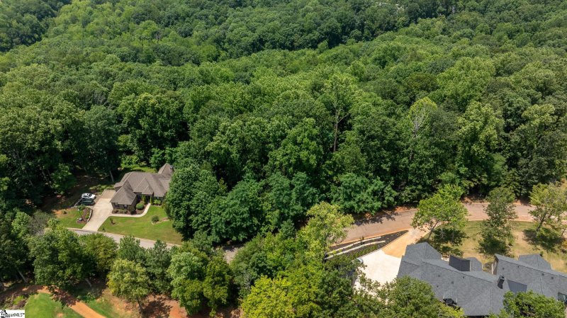Property image 3 of 14 Valley Crest Court in Cherokee Valley, Travelers Rest, SC 29690