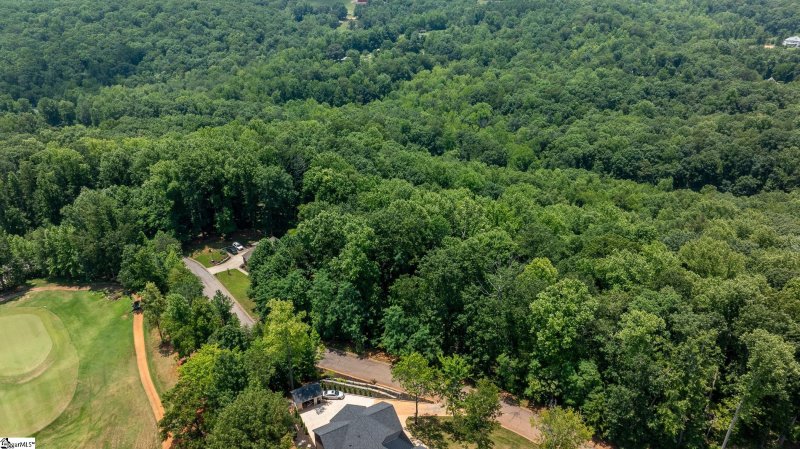 Property image 4 of 14 Valley Crest Court in Cherokee Valley, Travelers Rest, SC 29690