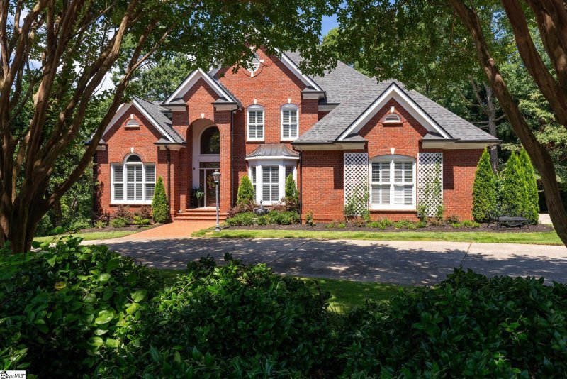 Berkshire Park, Taylors Community