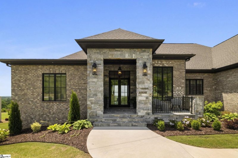 Property image 2 at 109 Rovello Court, Greenville, SC 29609