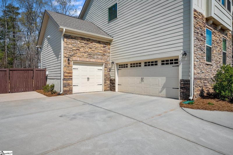 Property image 3 at 18 Ebenway Lane, Simpsonville, SC 29681