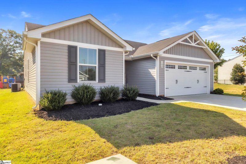 Property image 3 at 100 Bleckley Trail, Anderson, SC 29625