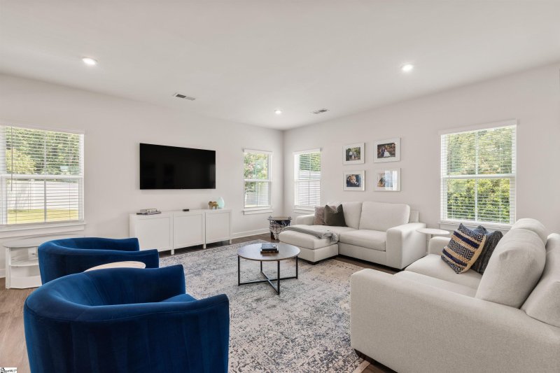 Property image 5 at 100 Mohegan Way, Greenville, SC 29607