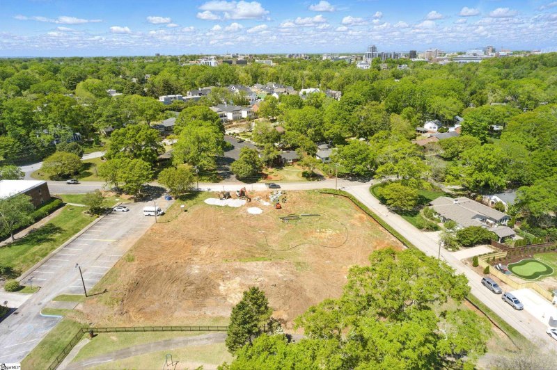 Property image 3 of 00 Partridge Lane in Alta Vista, Greenville, SC 29601