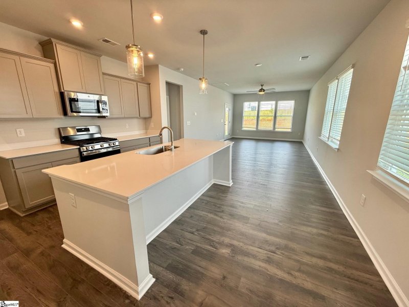 Property image 5 at 1816 Bershire Lane, Spartanburg, SC 29303