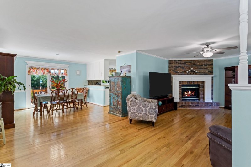 Property image 4 at 100 Wildberry Court, Easley, SC 29642