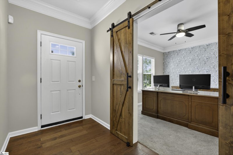 Property image 3 at 221 Wateree Way, Simpsonville, SC 29680